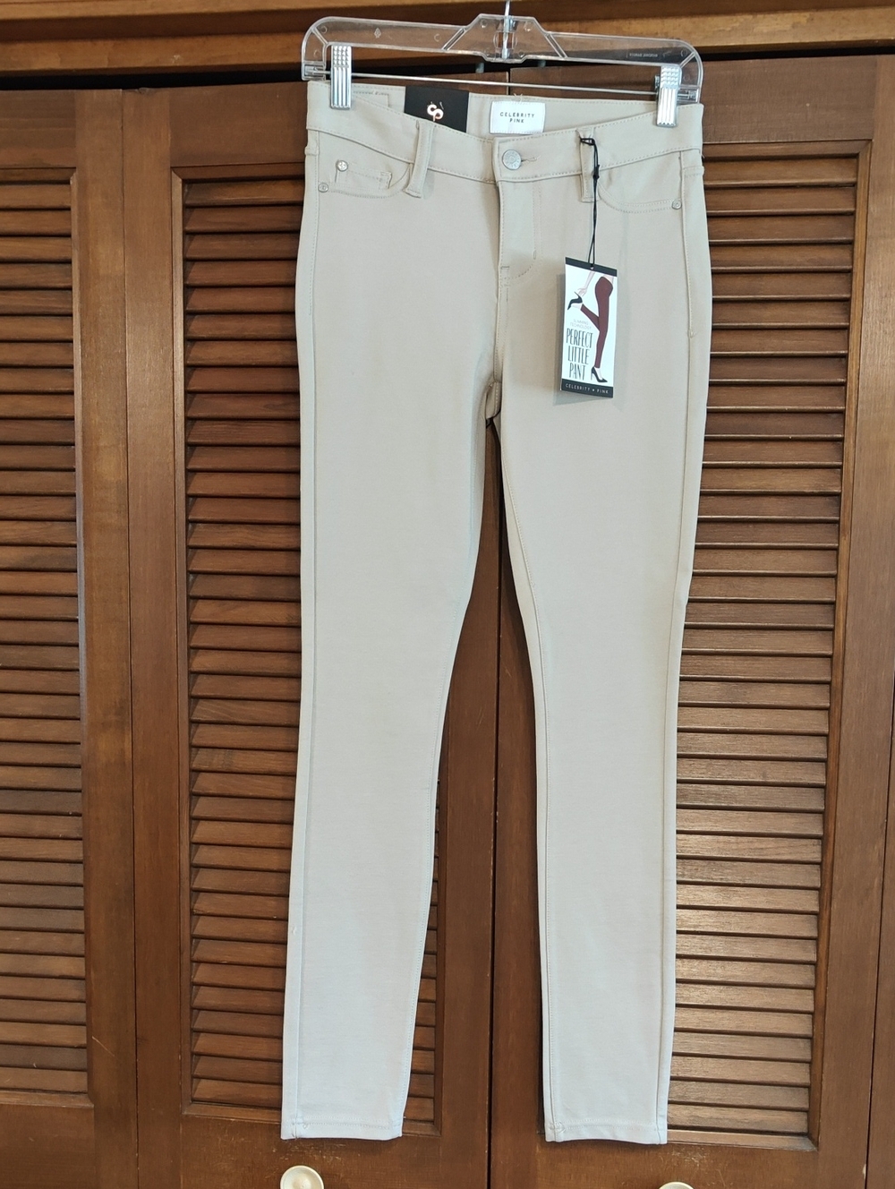 NWT Celebrity Pink Slim Ponte Pants